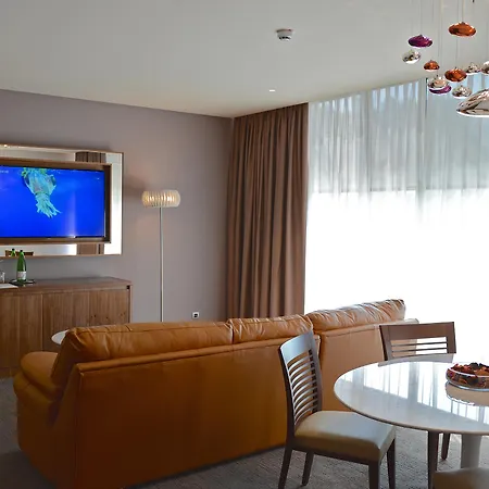 Отель Atlantida Boutique 5*