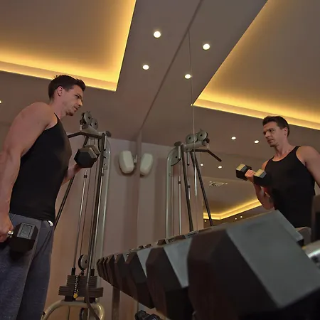 Atlantida Boutique Отель Рогашка Слатина