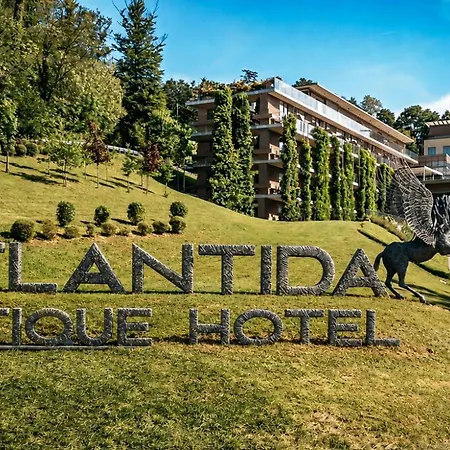 호텔 Atlantida Boutique 로가스카슬라티나