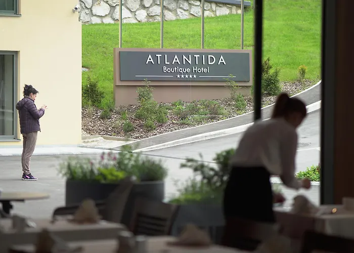 Atlantida Boutique فندق روغاسكا سْلاتِنا