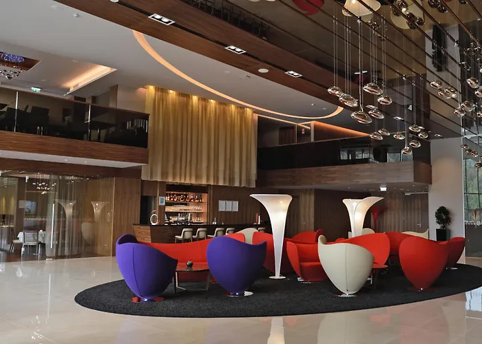 Atlantida Boutique ロガシュカ・スラティナ