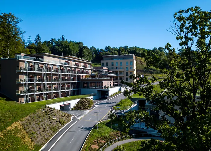 Atlantida Boutique روغاسكا سْلاتِنا